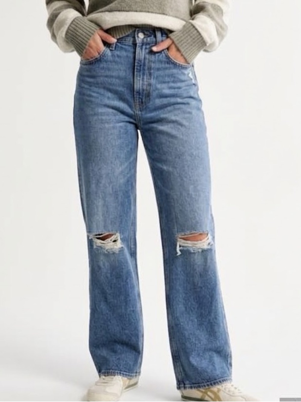 NWT Abercrombie & Fitch The ‘90s Relaxed Jean Ultra High Rise Size 25 0 NEW